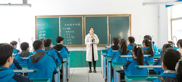 灞桥引入导师机制，准确把握考试方向