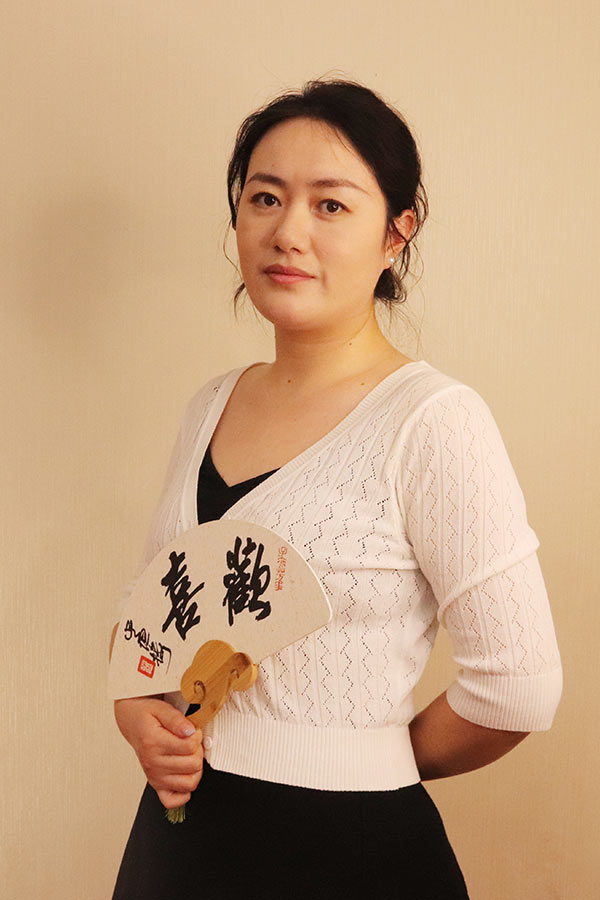 灞桥石亚利 研究生学历,毕业于陕西师范大学