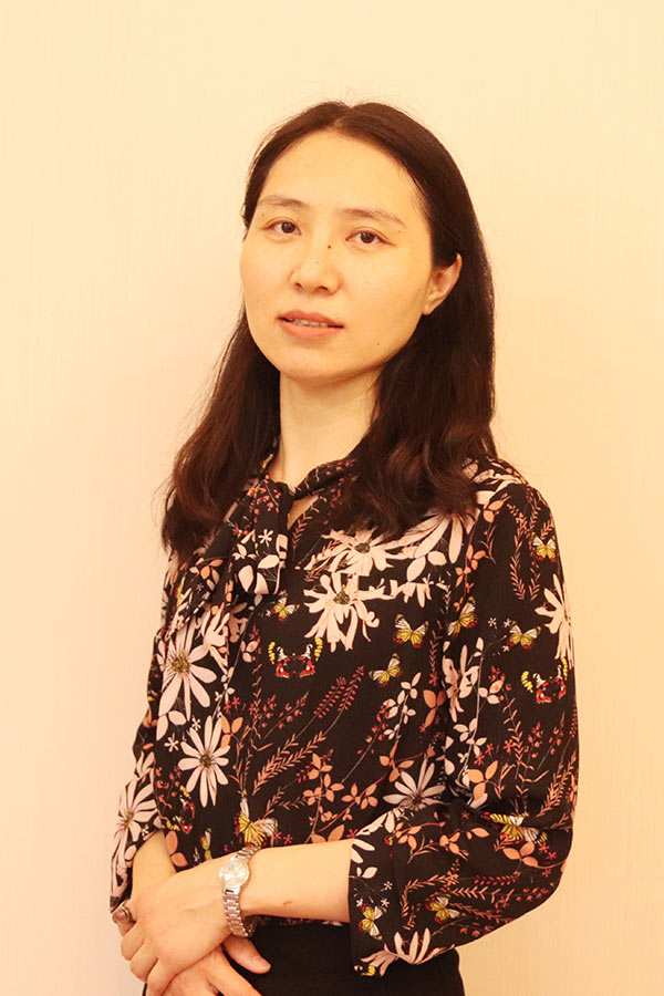 灞桥王晓娜 研究生学历,毕业于华南师范大学